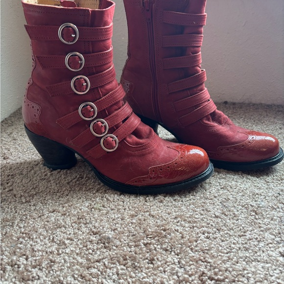 John Fluevog East End Woodland boots in maroon - Picture 4 of 4